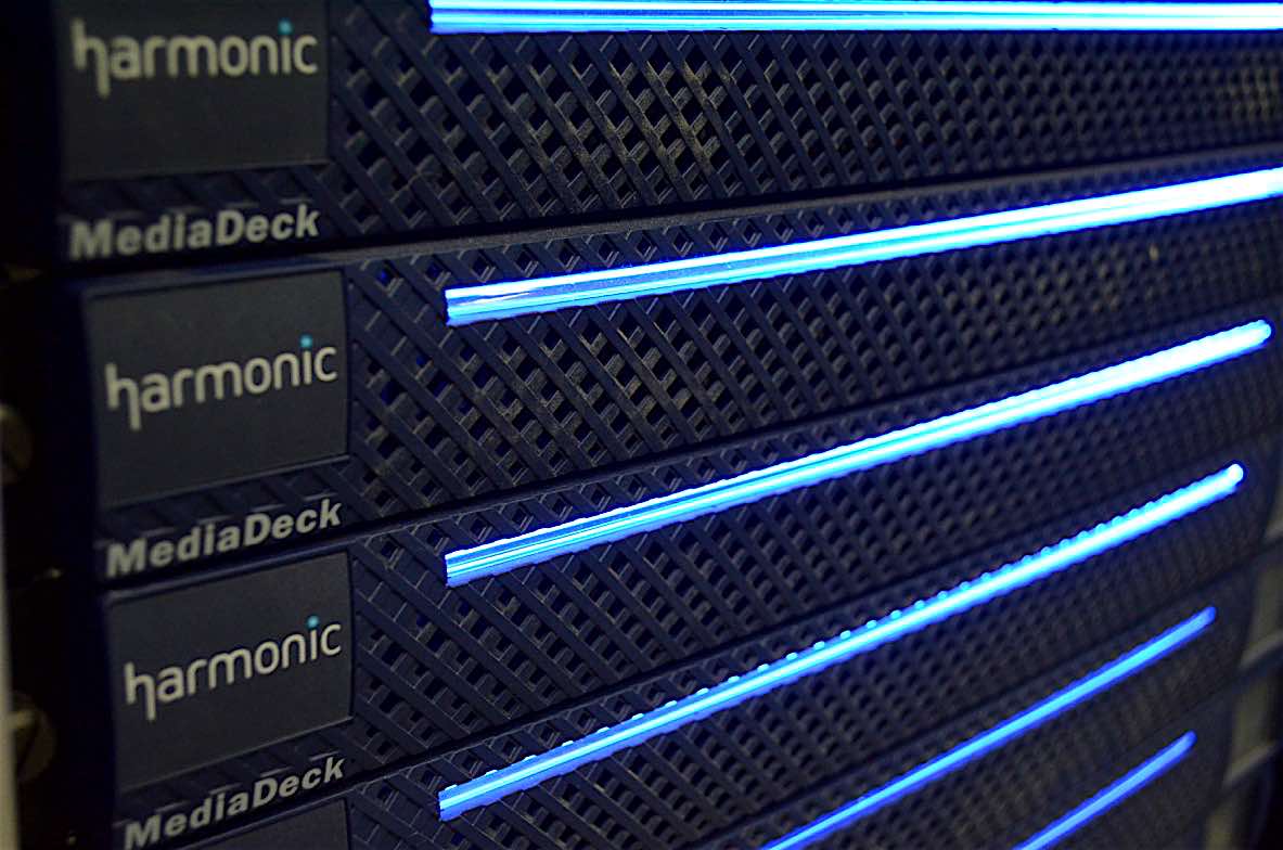 Harmonic_Spectrum-MediaDeck-Rack.jpg