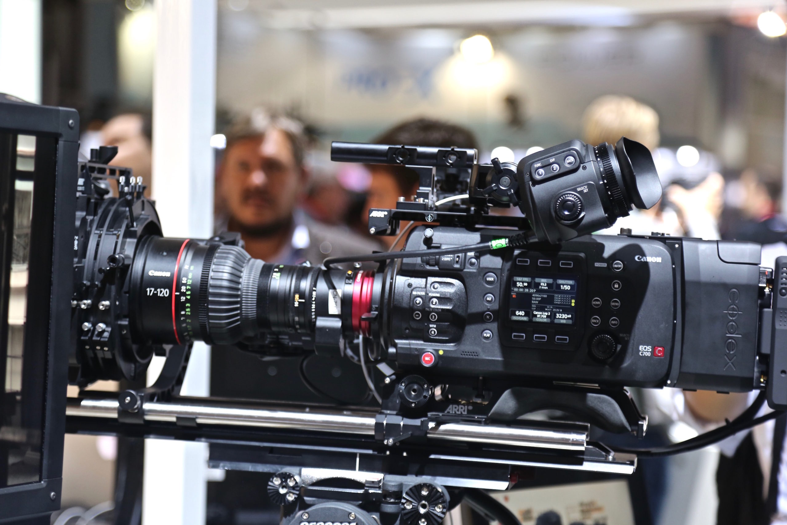 C700.jpg