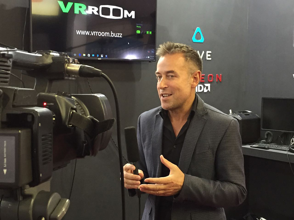 VRrOOm.jpg