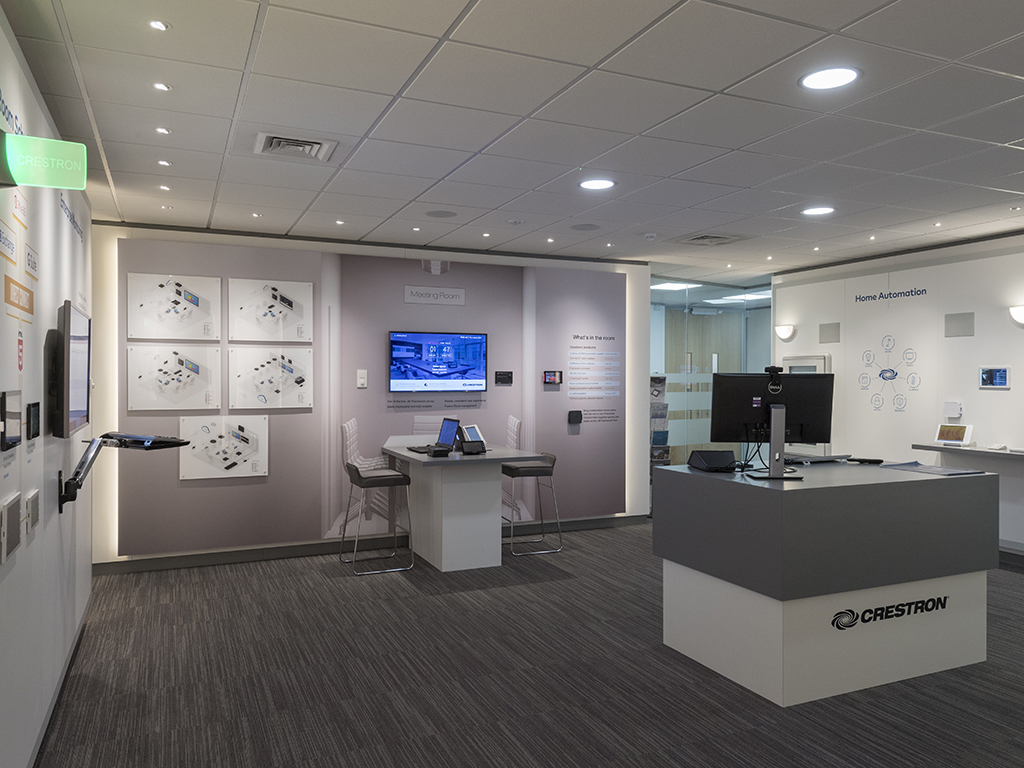 CrestronCobham-ExperienceCentre.jpg