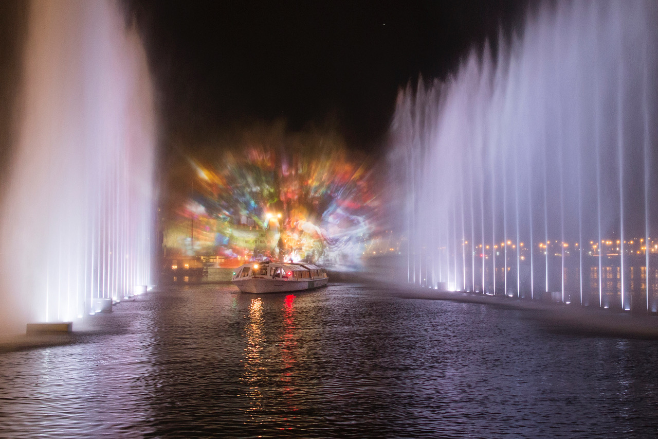 Amsterdam-Light---Teresa-Mar---Copyright-Janus-van-den-Eijnden-.jpeg