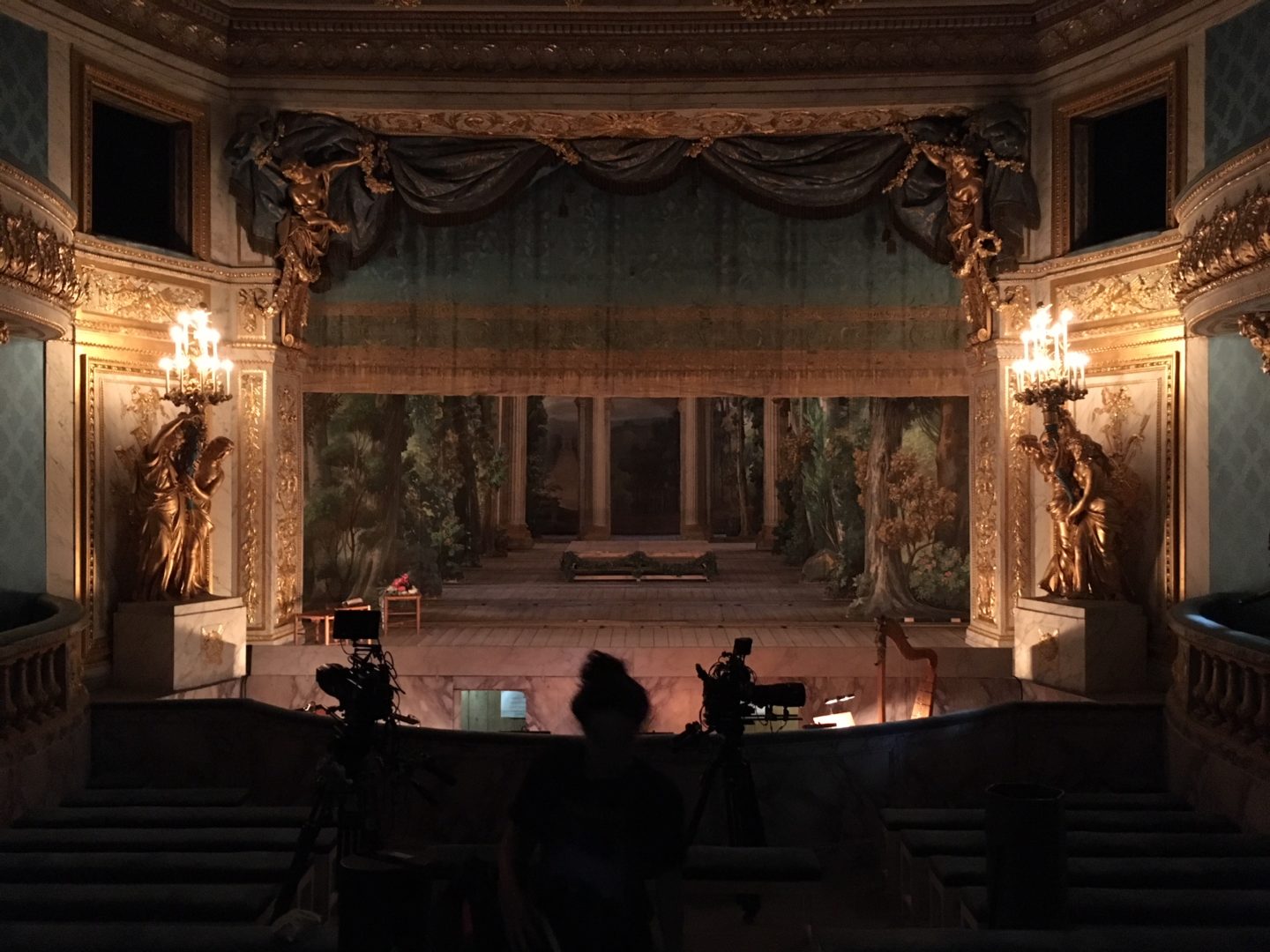 Theatre-de-la-reine.jpeg