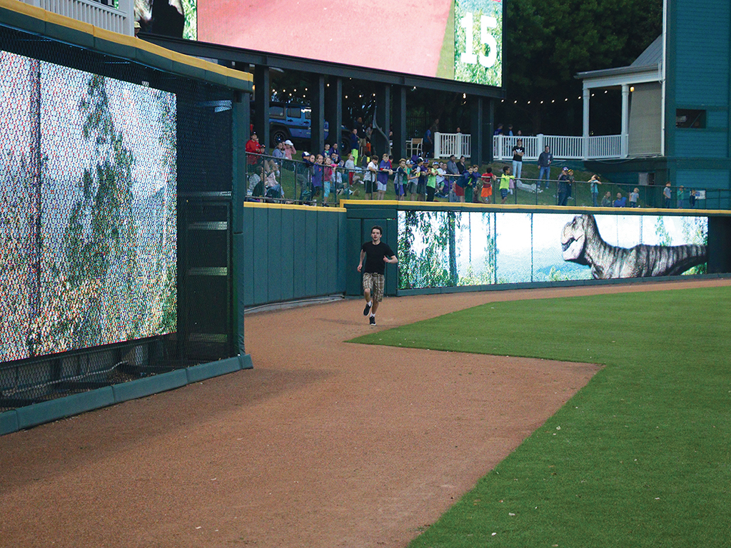 1_PHOTO_Frisco RoughRiders Interactive T-Rex Race_02.jpg