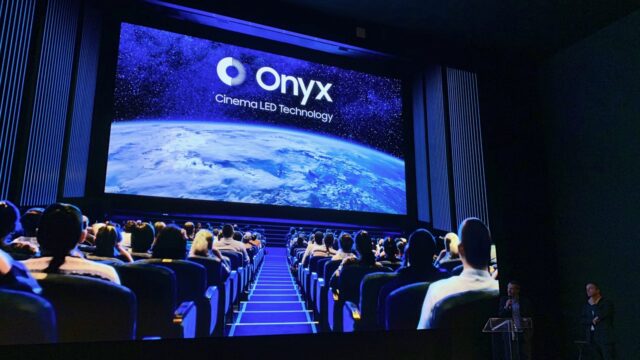 Samsung-Onyx.jpeg