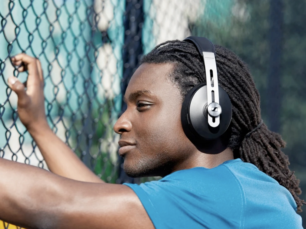 SennheiserMomentum001.jpeg
