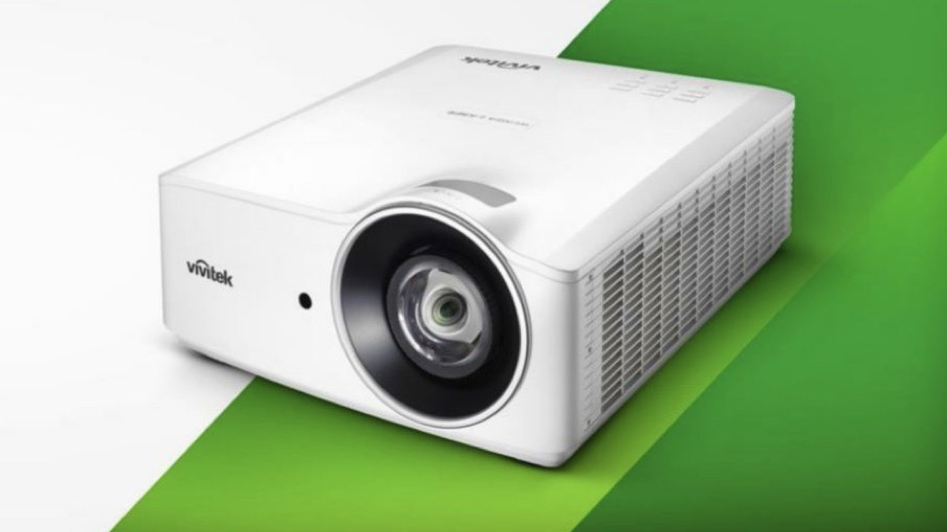 Sonovision DU4371ZST, le nouveau projecteur laser à courte focale