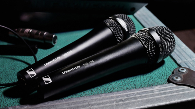 Sennheiser MD435 : Le fameux son de la capsule MD 9235 avec un microphone filaire © DR