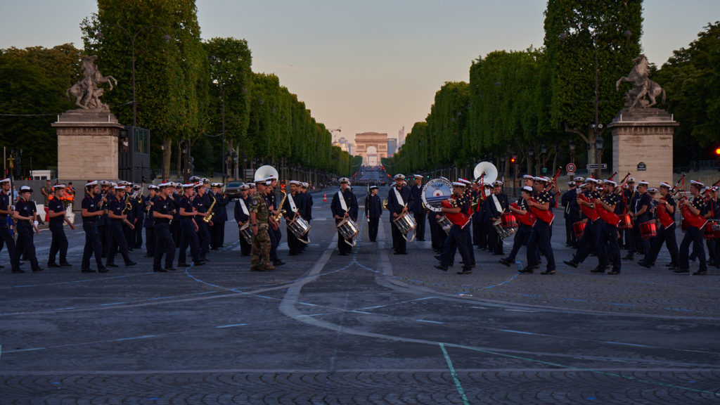 Musique Des Equipages De La Flotte De Brest Sonovision - Dans les coulisses audio du défilé du 14 juillet