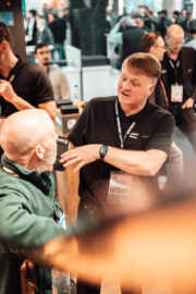 Adam Hall Group à l’ISE 2026 : les réseaux audiovisuels parlent le même langage