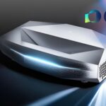 Le premier vidéoprojecteur UST à triple laser avec une image 4K éclatante sur des écrans pouvant atteindre 200 pouces de diagonale, conçu pour les salons immersifs, les home cinémas et les jeux vidéo next-gen ultra-réactifs.