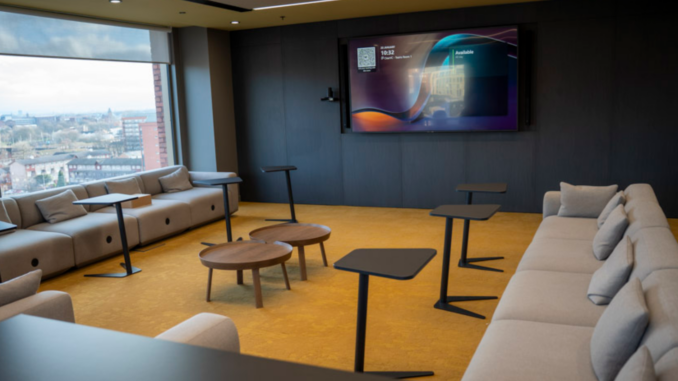 Sony BRAVIA équipe le nouveau siège d’Autotrader à Manchester