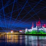 Panasonic illumine Budapest avec 67 projecteurs PT-RQ45K